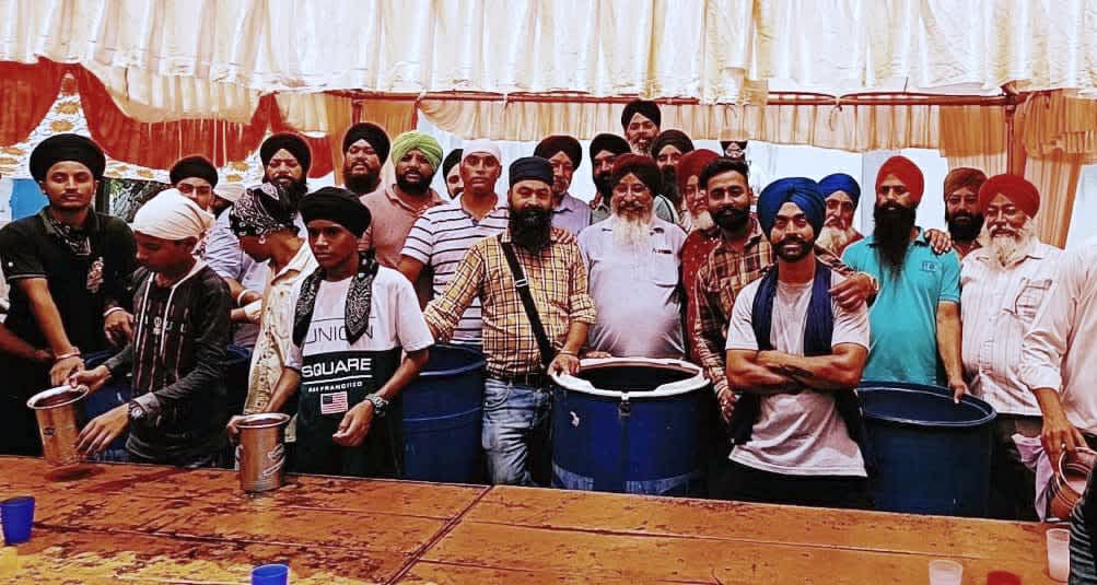 JAMSHEDPUR NEWS :ऑपेरशन ब्लू स्टार के शहीदों को शबील लगा अर्पित की श्रद्धांजलि