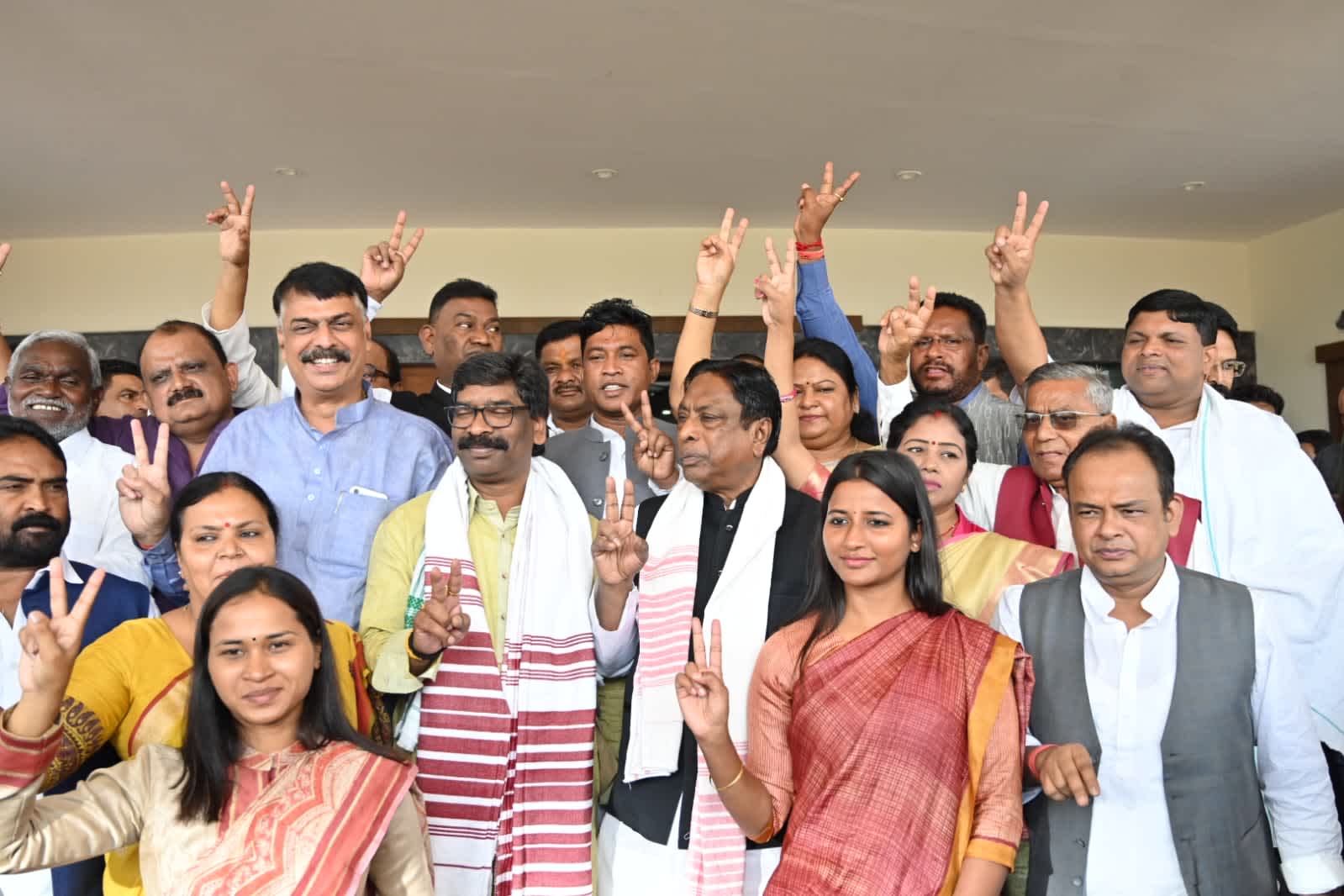 Jharkhand Today News :झारखंड विधानसभा में 1932 खतियान आधारित स्थानीयता और नियुक्ति तथा सेवाओं में आरक्षण वृद्धि का विधेयक पास