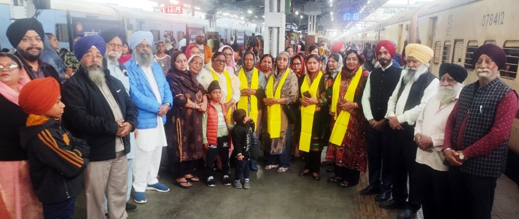 JAMSHEDPUR NEWS :अबचल नगर गोबिंद गुरु का, नाम जपत सुख पाया राम