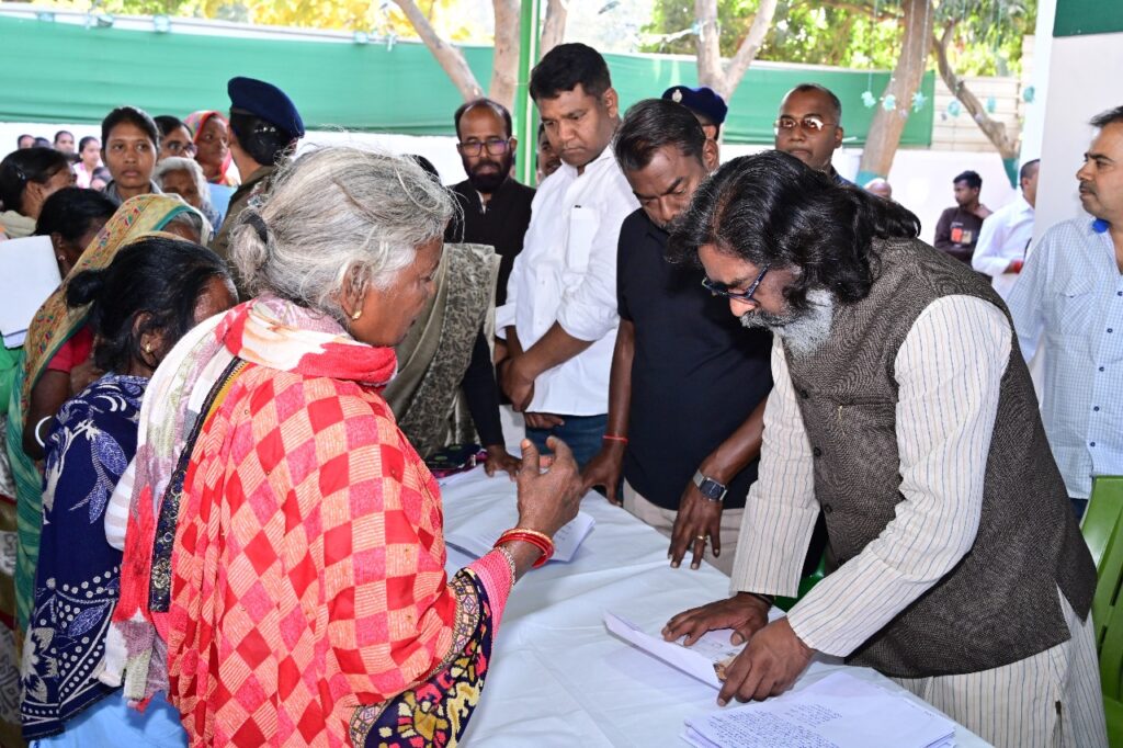 Jharkhand News:महिलाओं के सशक्त बना रही राज्य सरकार – हेमन्त सोरेन, मुख्यमंत्री