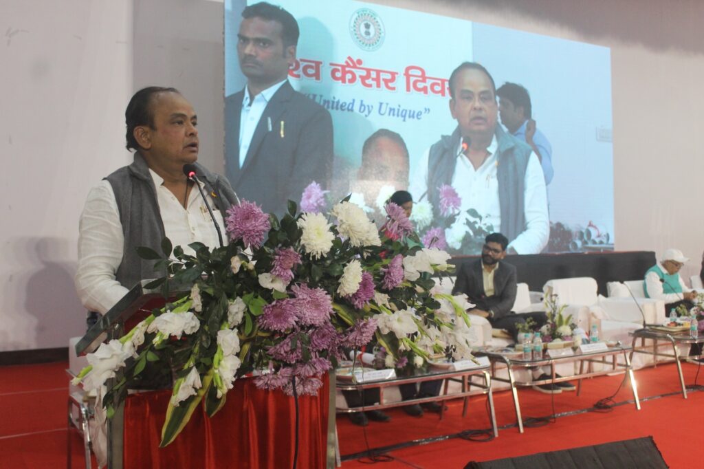 Jharkhand News :पूरे राज्य में सभी स्वास्थ्य केंद्रों में कैंसर स्क्रीनिंग के तहत ओरल,ब्रेस्ट एवं सर्वाइकल कैंसर की, की जाएगी —-डॉ इरफान अंसारी