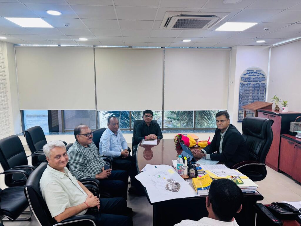 Adityapur Small Industries Association :उद्योग सचिव से औद्योगिक क्षेत्र की ज्वलंत समस्याओं का निदान कराने की माँग