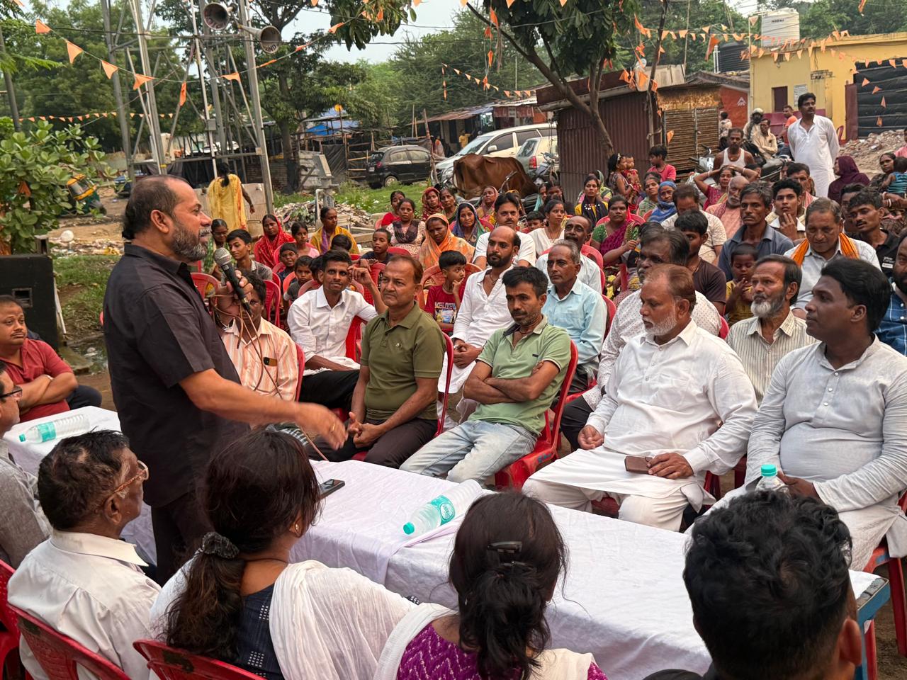 JAMSHEDPUR NEWS :संविधान की रक्षा को लेकर कांग्रेस की नुक्कड़ सभा, आनंद बिहारी दुबे ने भाजपा सरकार पर साधा निशाना”
