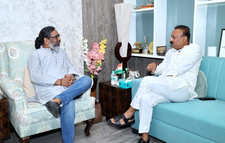 Jharkhand News :बिहार मंत्री अशोक चौधरी ने मुख्यमंत्री हेमन्त सोरेन से की शिष्टाचार भेंट