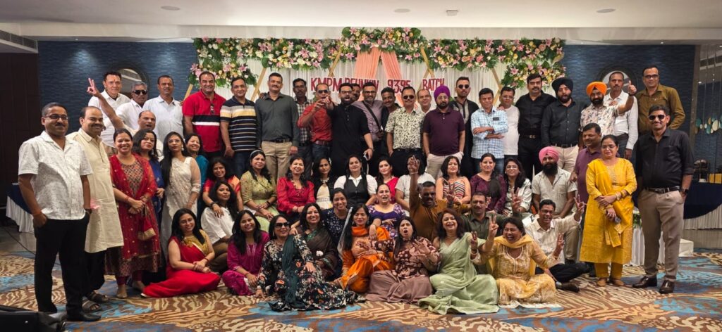 Jamshedpur News :केएमपीएम के चौथे रीयूनियन में देश विदेश से जुटे पूर्व विद्यार्थी