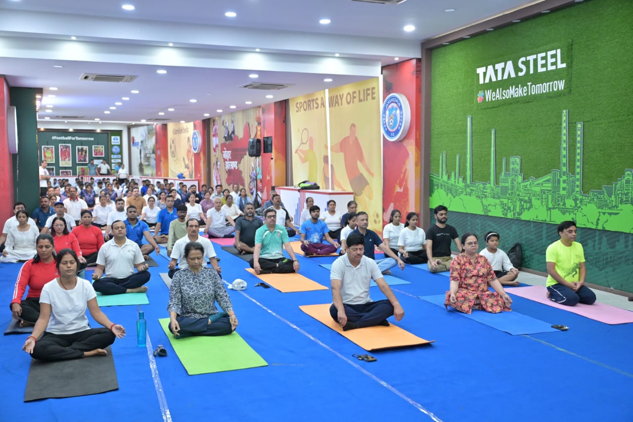 Jamshedpur News: Tata Steel ने अंतर्राष्ट्रीय योग दिवस को दैनिक जीवन में सेहत और खुशहाली को समर्पित किया