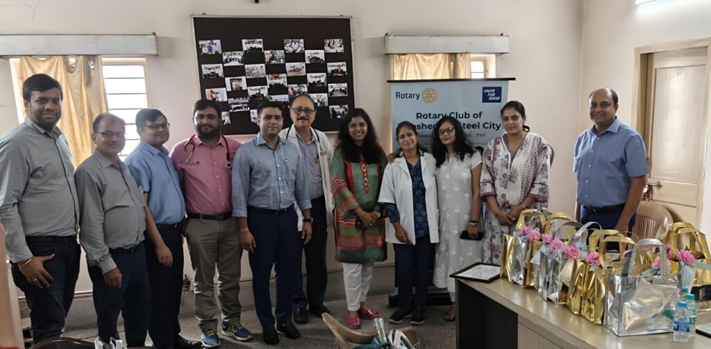 JAMSHEDPUR NEWS :रोटरी स्टील सिटी द्वारा डॉक्टर्स को किया गया सम्मानित