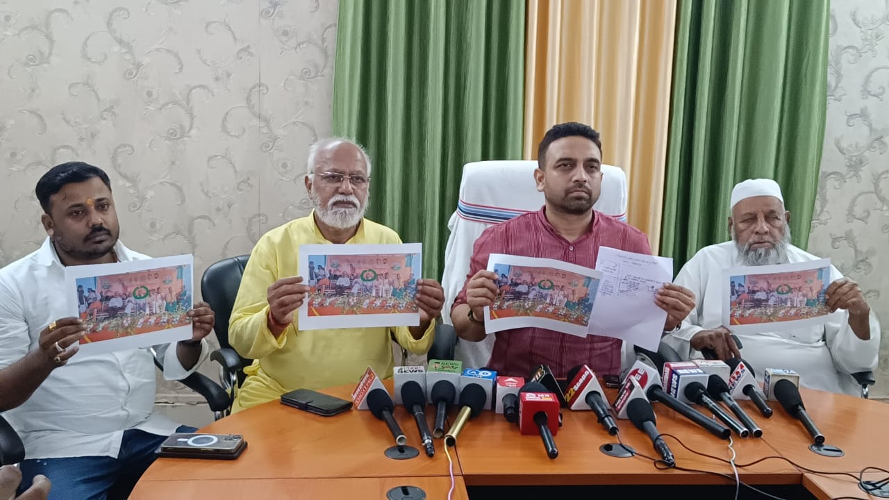 Jamshedpur News :JMM Alleges BJP Tried to Disrupt Government Program Honoring Martyrs in Bhognadih
