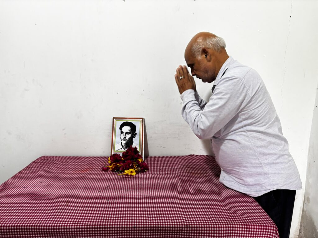 JAMSHEDPUR NEWS :नारायण आईटीआई लुपुंगडीह (CHANDIL) में स्वतंत्रता सेनानी बटुकेश्वर दत्त की पुण्यतिथि मनाई गई