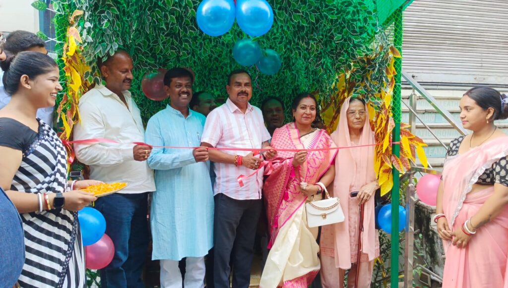 Jamshedpur News : रिदम जंगल फैमिली रेस्टोरेंट का भव्य उद्घाटन, जंगल थीम में दिखेगा खास स्वाद