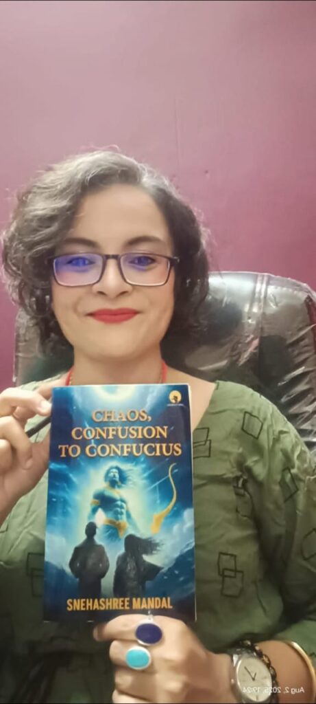 JAMSHEDPUR NEWS : घाटशिला की स्नेहाश्री मंडल के नए उपन्यास ‘कैओस, कन्फ्यूजन टू कन्फ्यूशियस’ ने मचाई धूम