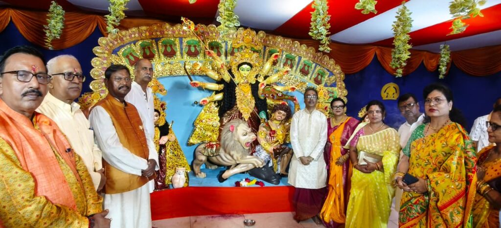 Jamshedpur News :एनआईटी जमशेदपुर में पहली बार दुर्गा पूजा का भव्य आयोजन
