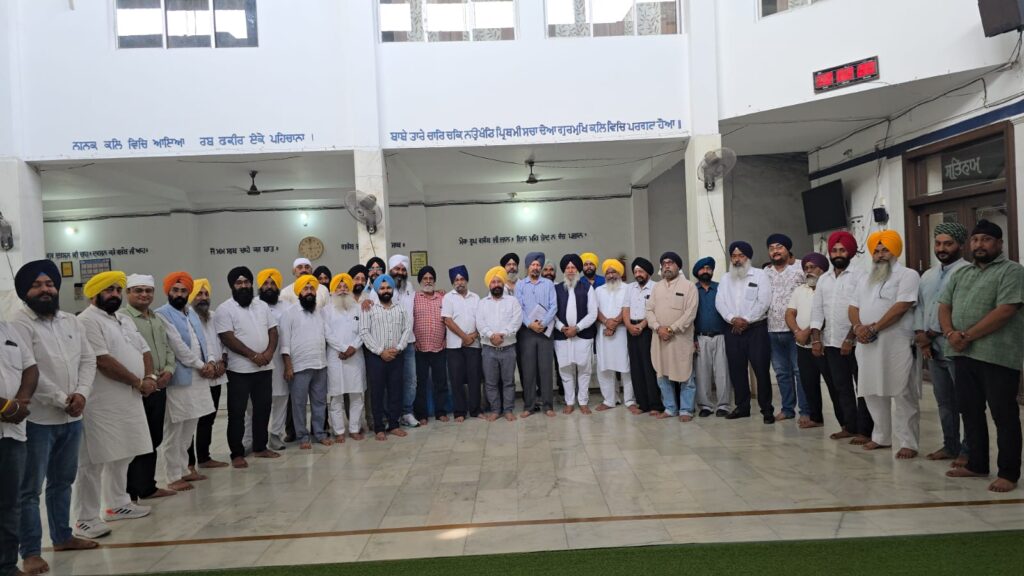 Jamshedpur News :गुरु तेग बहादुर जी की 350वीं शहादत वर्ष पर निकली जागृति यात्रा 24 सितंबर को पहुंचेगी जमशेदपुर, गुरुद्वारों में जोर-शोर से चल रही तैयारी