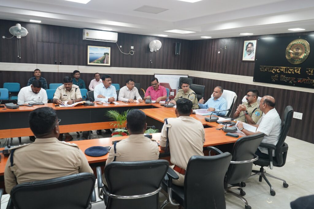 JAMSHEDPUR NEWS : ईद उल मिलाद पर शांतिपूर्ण जुलूस के लिए उपायुक्त की अध्यक्षता में सुरक्षा बैठक