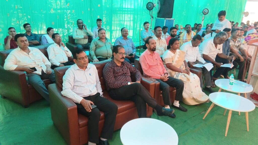 Jamshedpur News :जुगसलाई में “सशक्त नारी, स्वस्थ परिवार” कार्यक्रम आयोजित, सांसद विद्युत वरण महतो रहे मुख्य अतिथि