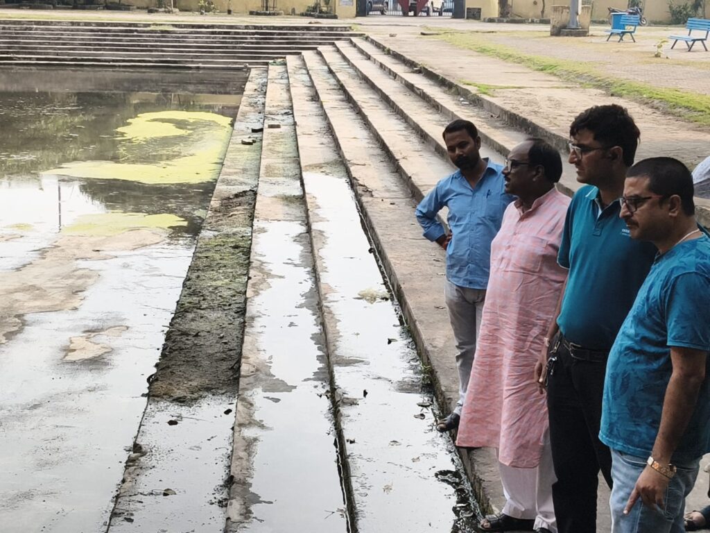 JAMSHEDPUR NEWS :छठ महापर्व को लेकर जनता दल (यू) ने उपायुक्त से की सफाई, सुरक्षा और लाइट व्यवस्था की मांग