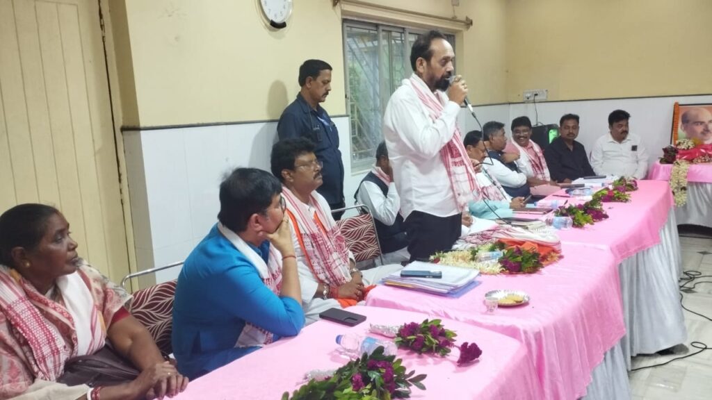 Jamshedpur News :घाटशिला में भाजपा की रणनीतिक बैठक, उपचुनाव को लेकर तैयार हुआ संगठनात्मक रोडमैप