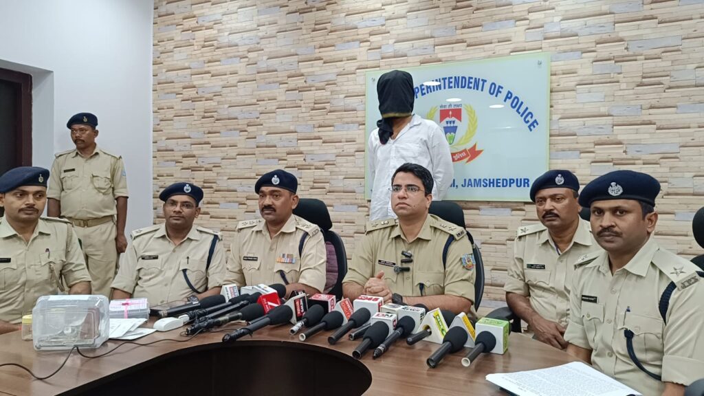 Jamshedpur News :Two Arrested, Including Shooter, in Extortion and Firing Case Linked to Prince Khan and Sujit Sinha Gang