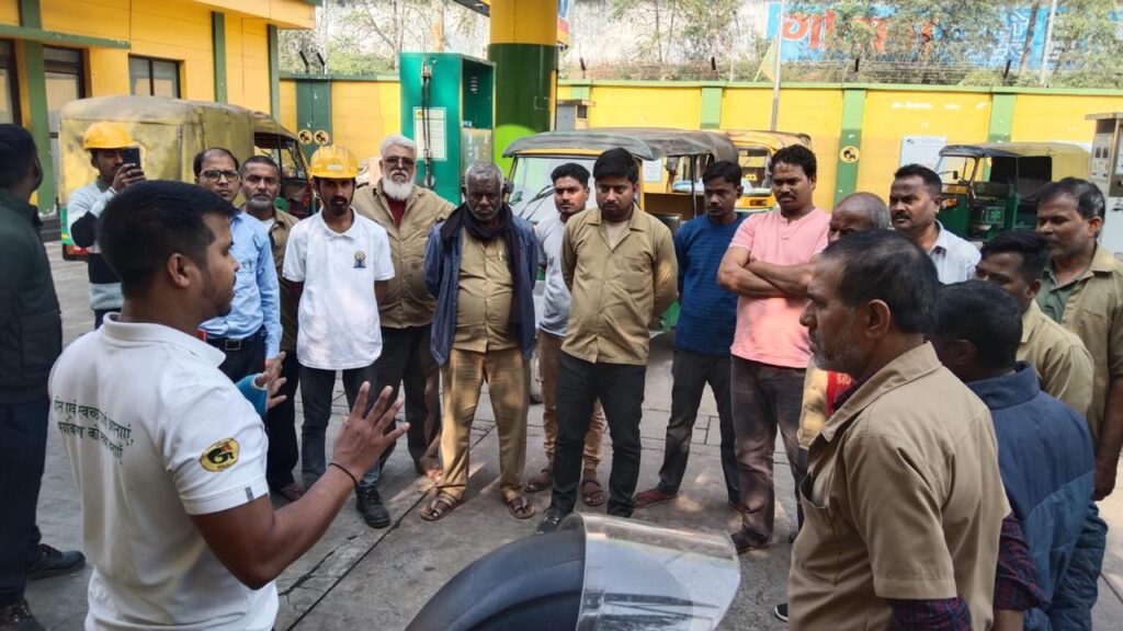 Jamshedpur News :GAIL ने जुगसलाई स्टेशन, जमशेदपुर में सीएनजी सुरक्षा जागरूकता सत्र आयोजित किया