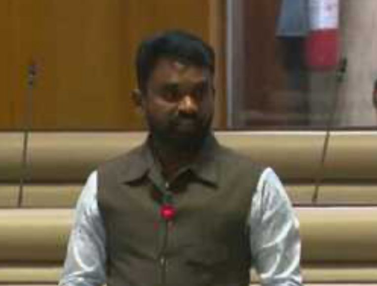 Jamshedpur News :टाटा स्टील की जिम्मेदारी तय हो — बागबेड़ा, कीताडीह, घाघीडीह, करनडीह समेत 20 पंचायतों के लिए संजीव सरदार ने विधानसभा में उठाई मांग