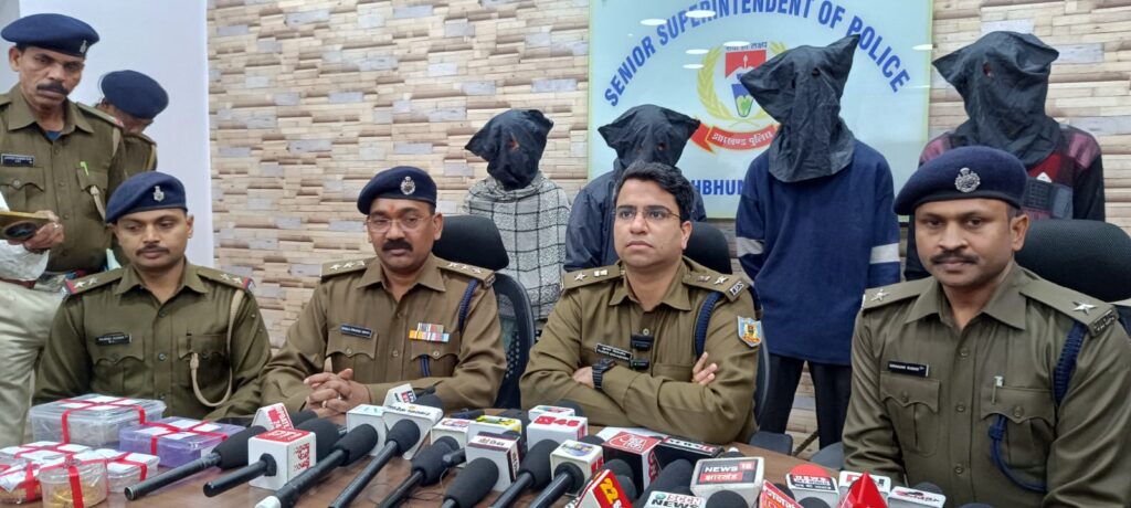 Jamshedpur News : ₹14 Lakh Theft in Sitaramdera Cracked, Four Including Mastermind Arrested