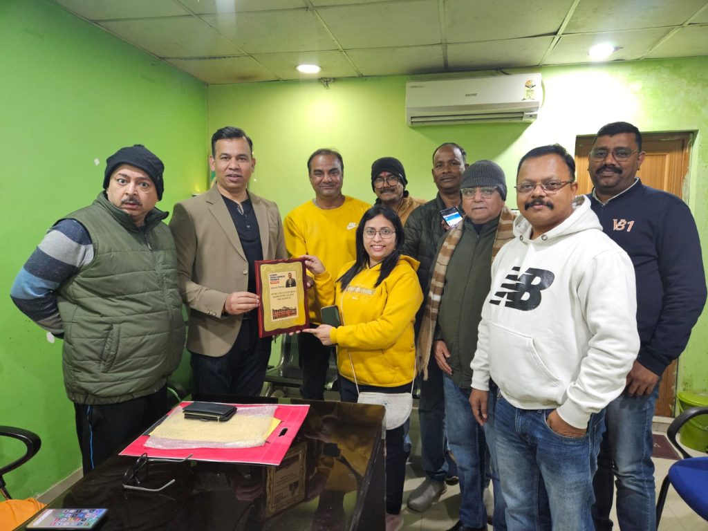 Jamshedpur News :-ऑस्ट्रेलिया के पैरामाटा सिटी के पूर्व मेयर व वर्तमान काउंसलर समीर पांडेय का केएमपीएम के साथियों ने किया स्वागत