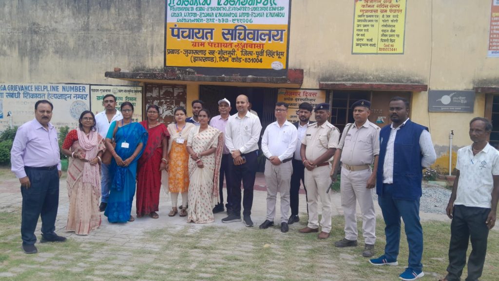 JAMSHEDPUR NEWS: लुआबासा में डालसा का बड़ा अभियान, ग्रामीणों को दी गई बाल विवाह और पोक्सो एक्ट की कानूनी जानकारी
