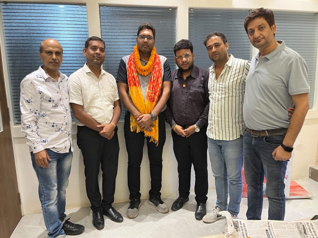 JAMSHEDPUR NEWS: मारवाड़ी युवा मंच स्टील सिटी शाखा के अध्यक्ष चुने गए आकाश मोदी