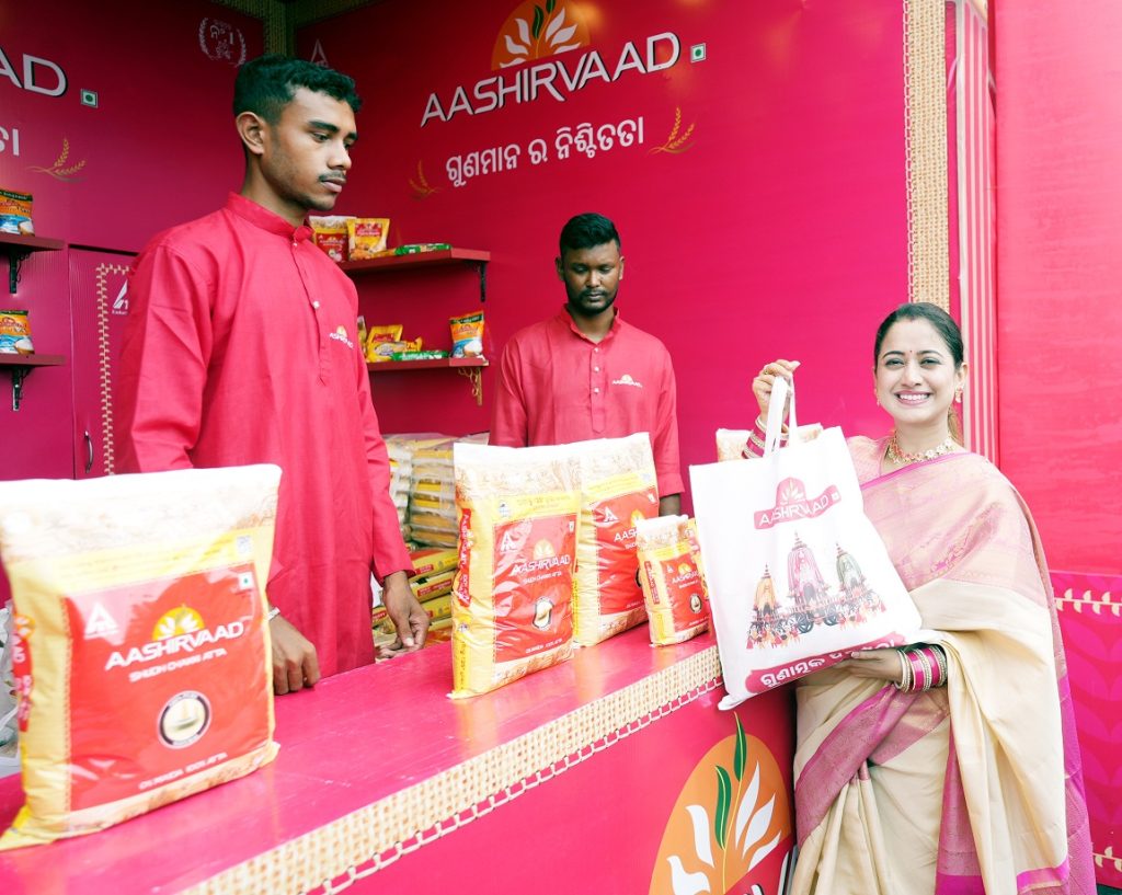 Jamshedpur News :आशीर्वाद ने ‘गुणात्मक परंपरा’ अभियान से किया विश्वकर्मा महाराणा समुदाय का सम्मान