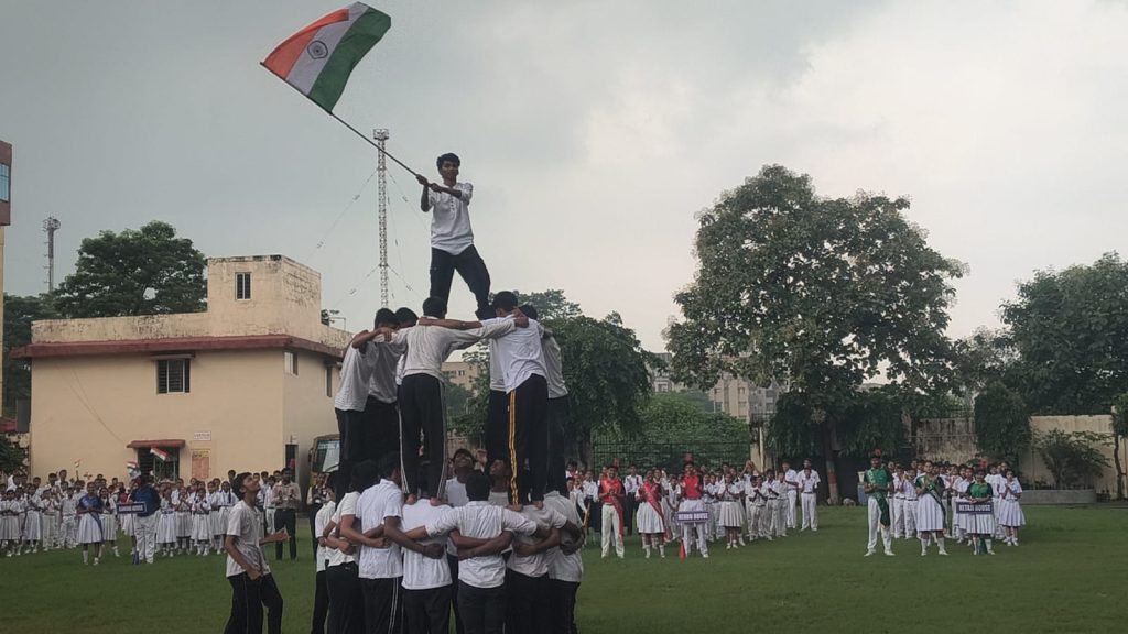 Students of Central Public School Adityapur celebrate 80th Independence Day with march past and pyramid formation