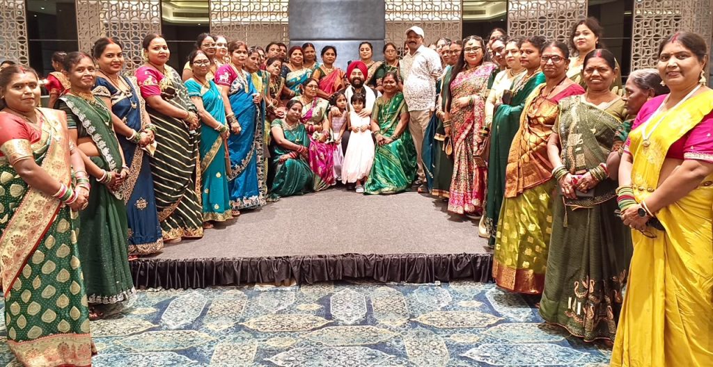 Amarpreet Singh Kale inaugurates Sawan Mahotsav organized by Manifit Rajak Samaj Mahila Samiti in Jamshedpur