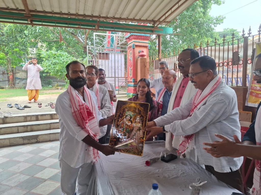 ADITYAPUR NEWS :आदित्यपुर में निशुल्क नेत्र जांच शिविर, 50 से अधिक लोगों ने उठाया लाभ