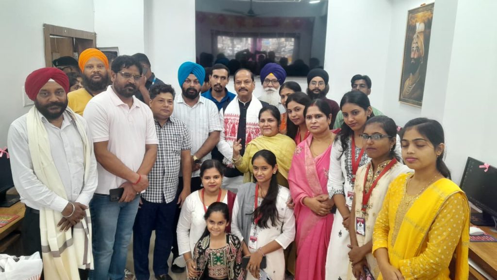 ADITYAPUR NEWS :एस टाइप में GGSPI इंस्टिट्यूट ब्रांच-1 का पुनः उद्घाटन, रघुवर दास ने काटा फीता; अब बच्चों को मिलेगी AI की शिक्षा